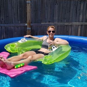 Meet your Posher, Alicia